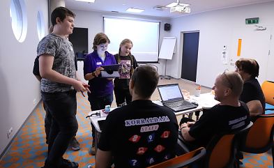 Robotliigas v�eti m��tu