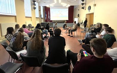 L�hte g�mnasistid valmistusid eluks